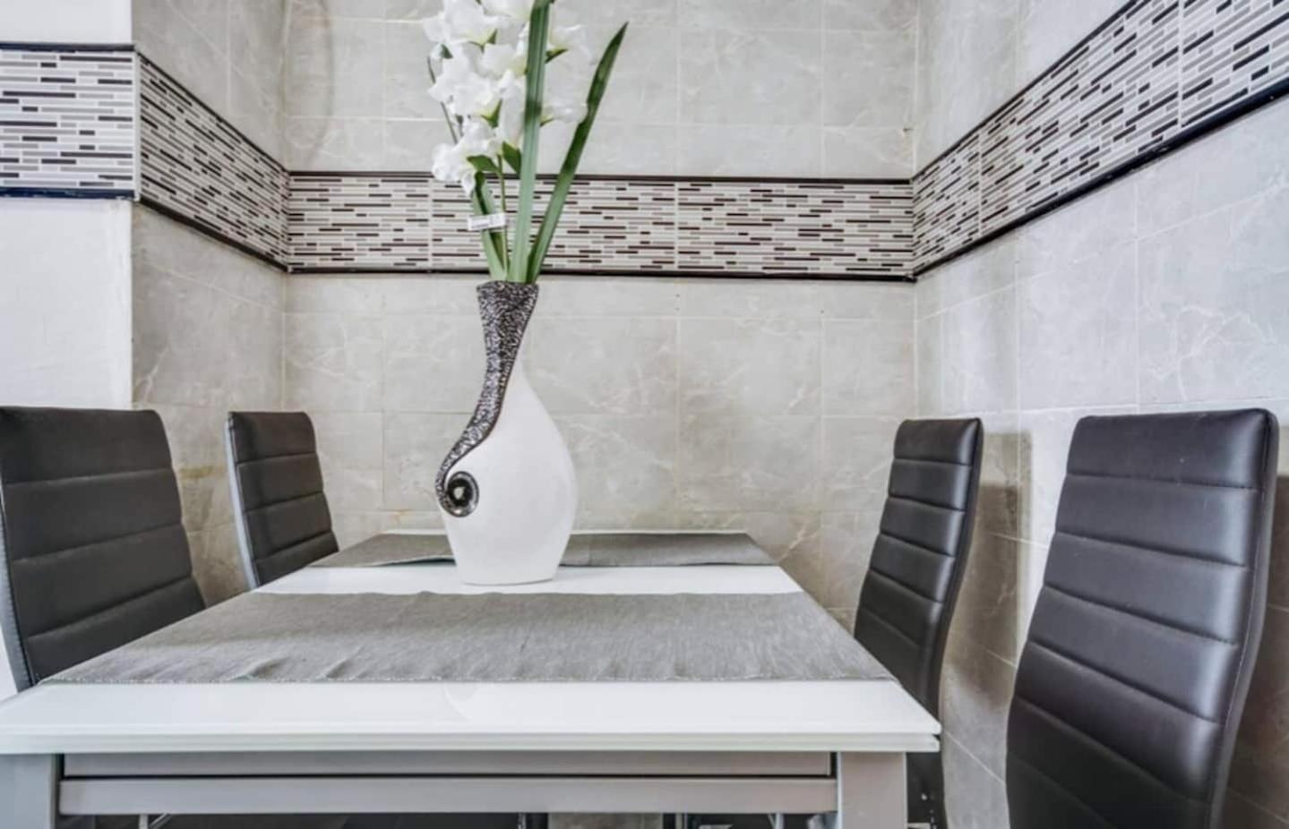 3 Bedroom Apartment In Baixa With River View 리스본 외부 사진