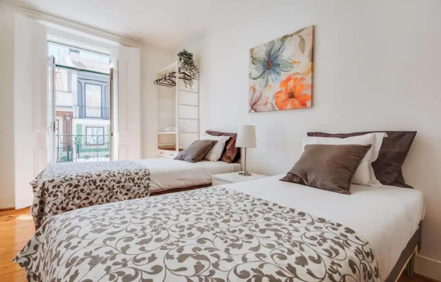 3 Bedroom Apartment In Baixa With River View 리스본 외부 사진